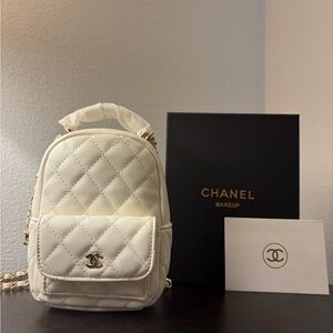 Chanel Beauté VIP Makeup Mini Backpack White Vegan Leather